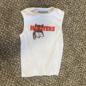 Never worn hooters tank